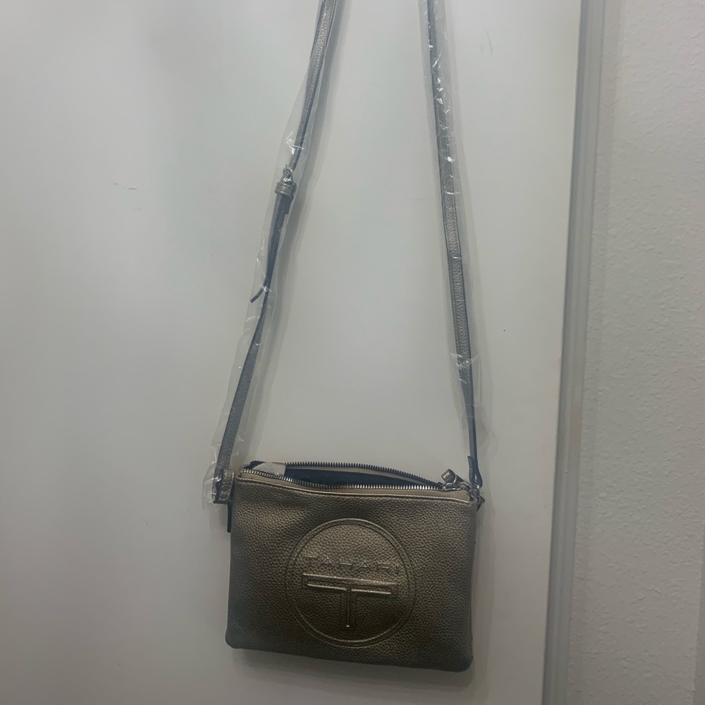 Purses - Picture 3 of 6